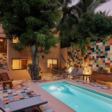 Отель Casa Mosaicos - Adults Only Пуэрто-Эскондидо Экстерьер фото