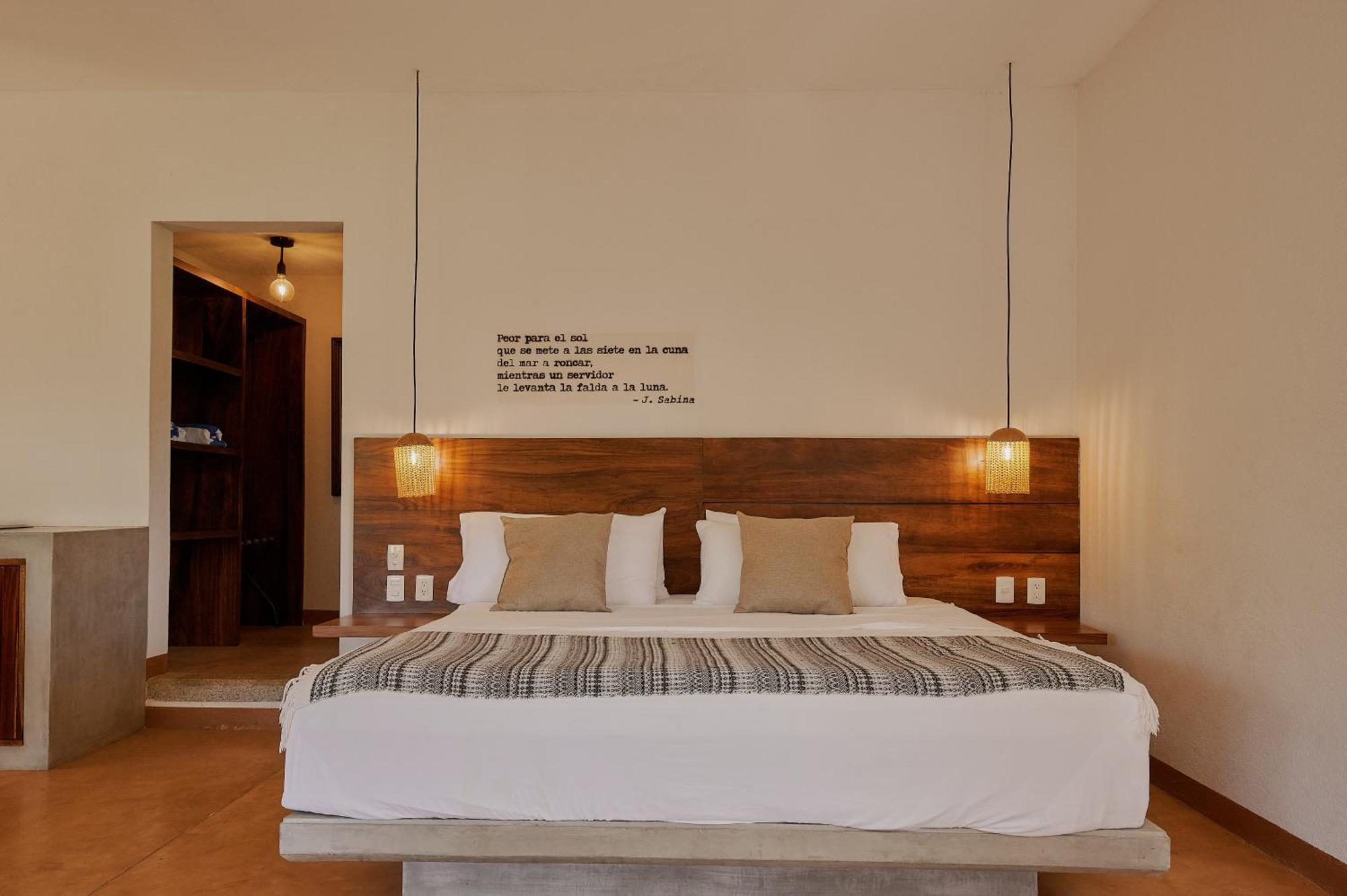 Отель Casa Mosaicos - Adults Only Пуэрто-Эскондидо Экстерьер фото